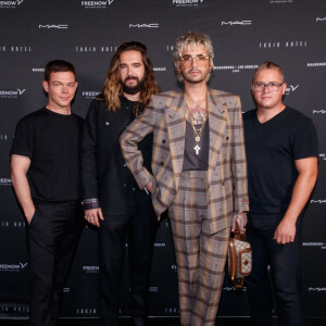 Le groupe Tokio Hotel: Tom Kauilitz, Bill Kaulitz, Georg Listing, Gustav Schaefer - Le groupe Tokio Hotel présente son nouveau single "Here comes The Night" au club China à Berlin, Allemagne, le 22 octobre 2021. 
