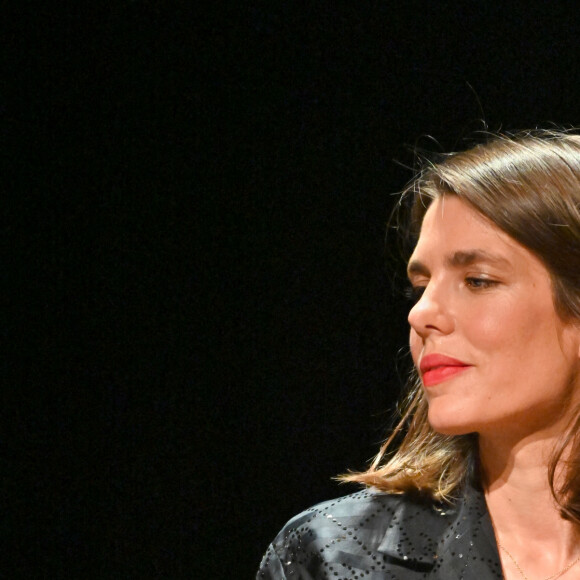 Charlotte Casiraghi lors de la cérémonie de proclamation des Prix de la Fondation Prince Pierre de Monaco à l'opéra Garnier à Monaco, le 12 octobre 2021. © Bruno Bebert / Pool Monaco / Bestimage