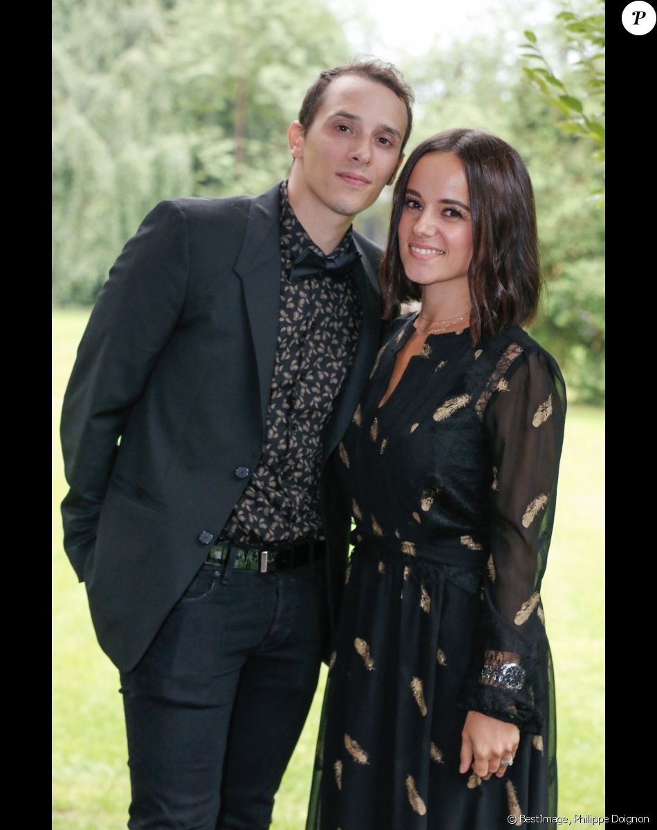 Exclusif - Alizée et son mari Grégoire Lyonnet - Mariage de Katrina Patchett et Valentin D'Hoore à la mairie de Linselles (Hauts-de-France) suivi d'une cérémonie civile d'échange d'anneaux, dont le maître de cérémonie était Maxime Dereymez, dans l'orangerie du château du Biez à Pecq en Belgique le 1er septembre 2017. © Philippe Doignon/Bestimage