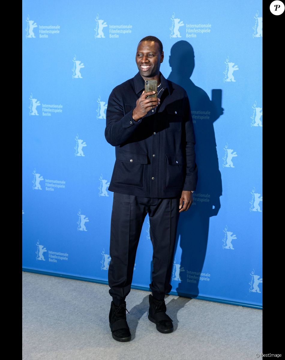 Omar Sy au photocall du film "Police Night Shift" lors de la 70ème édition du festival international du film de Berlin (La Berlinale 2020), le 28 février 2020.