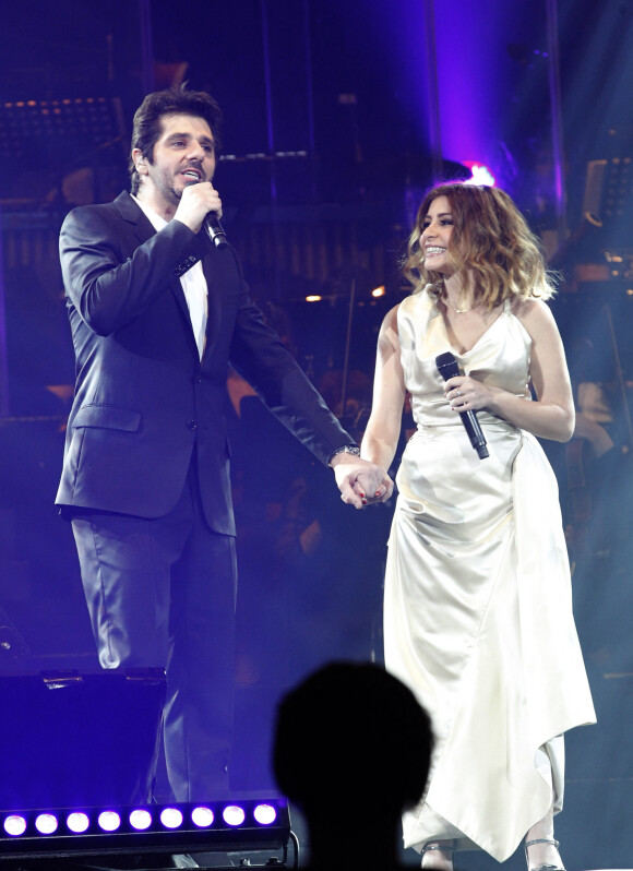 Patrick Fiori et Julie Zenatti, à Bercy, le 18 décembre 2011.