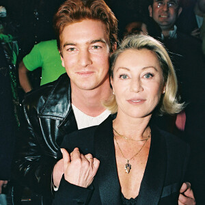Sheila avec son fils Ludovic Chancel au Queen, à Paris.