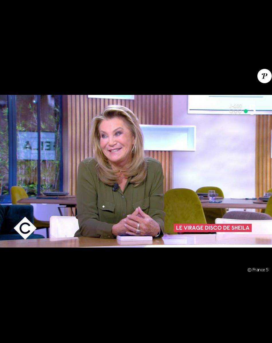 Sheila sur le plateau de "C à Vous".