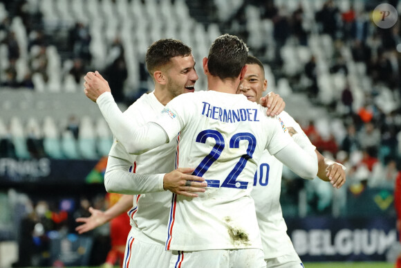 Theo Hernandez (France) - Lucas Hernandez (France) - Kylian MBappe (France) - Match de football en ligue des Nations : La France bat la Belgique 3-2 au Juventus Stadium à Turin le 7 octobre 2021. © Norbert Scanella / Panoramic / Bestimage