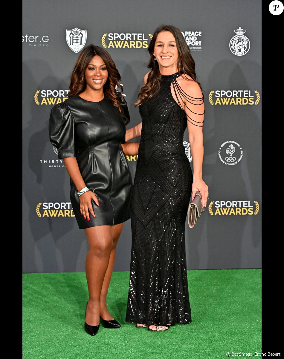 Lucie Bertaud et guest durant la soirée de la 32ème édition des Sportel Awards 2021 au Grimaldi Forum à Monaco. Placé sous la présidence d'honneur du prince Albert II de Monaco, le Sportel Awards est avant tout une compétition internationale ayant pour but de récompenser les meilleures séquences sportives télévisuellle de l'année écoulée. © Bruno Bebert/Bestimage