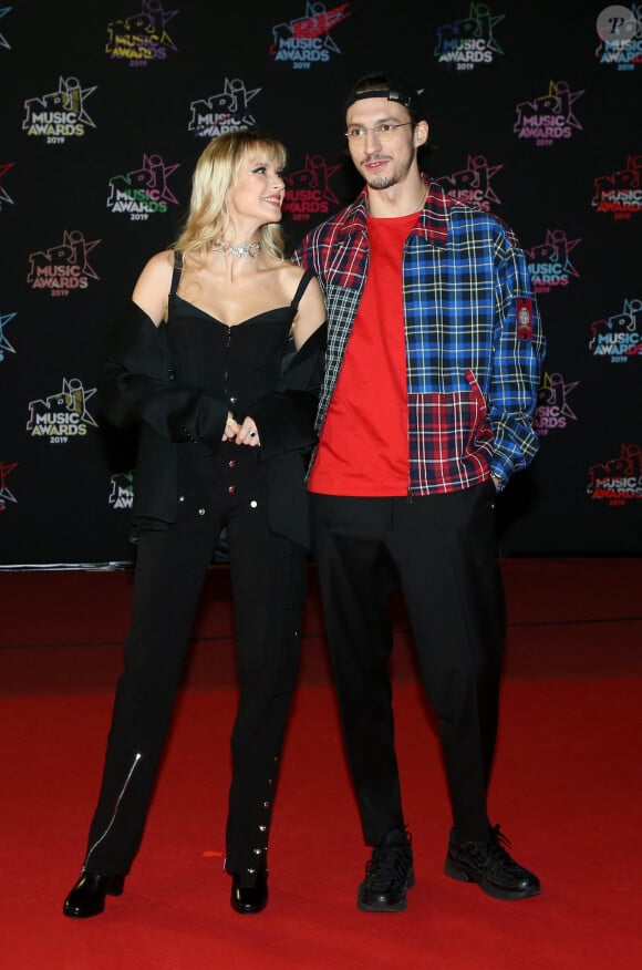 Angèle (Angele Van Laeken) et Roméo Elvis - 21ème édition des NRJ Music Awards au Palais des festivals à Cannes le 9 novembre 2019. © Dominique Jacovides/Bestimage