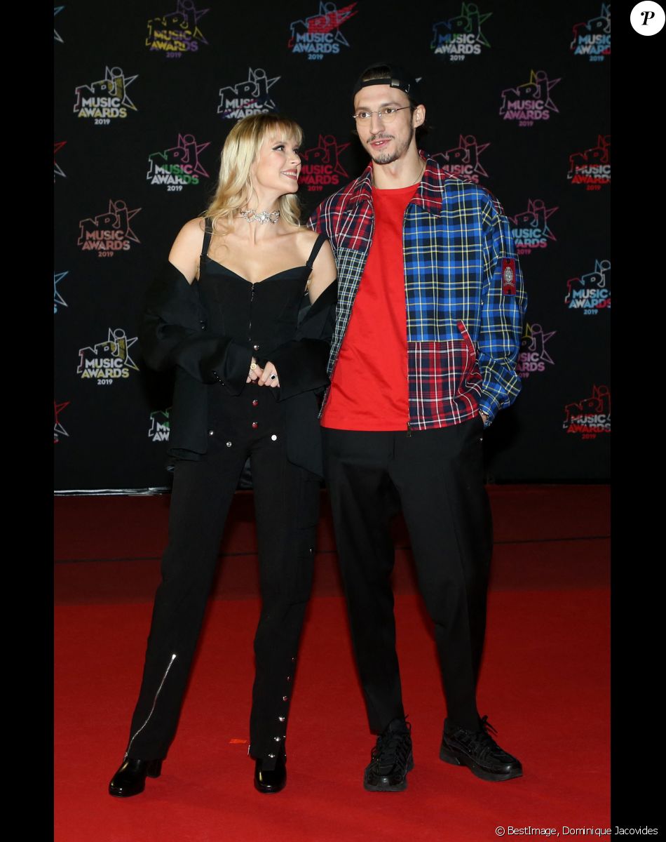 Angèle (Angele Van Laeken) et Roméo Elvis - 21ème édition des NRJ Music Awards au Palais des festivals à Cannes le 9 novembre 2019. © Dominique Jacovides/Bestimage