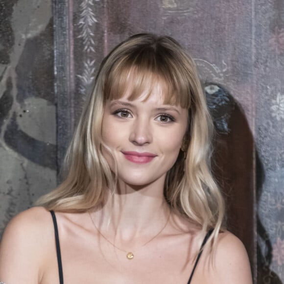 Angèle (Angèle Van Laeken) lors du photocall du défilé Chanel Métiers d'Art 2019 / 2020 au Grand Palais à Paris le 4 décembre 2019 © Olivier Borde / Bestimage