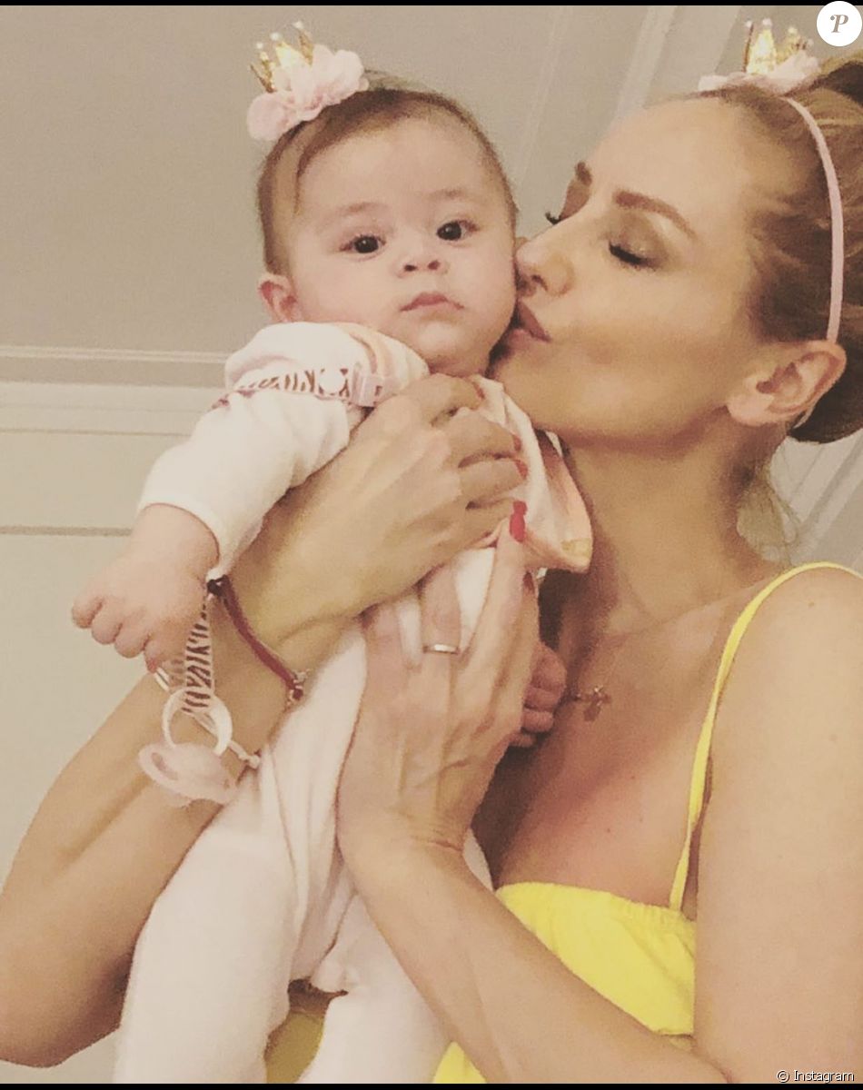 Adriana Karembeu avec sa fille Nina, le 26 mai 2019