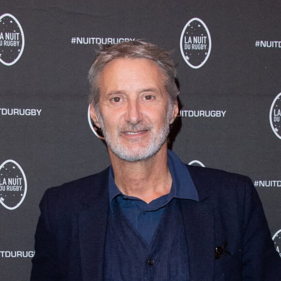 Antoine de Caunes lors de la 17ème Nuit du Rugby à l'Olympia à Paris. © Pierre Perusseau / Bestimage 