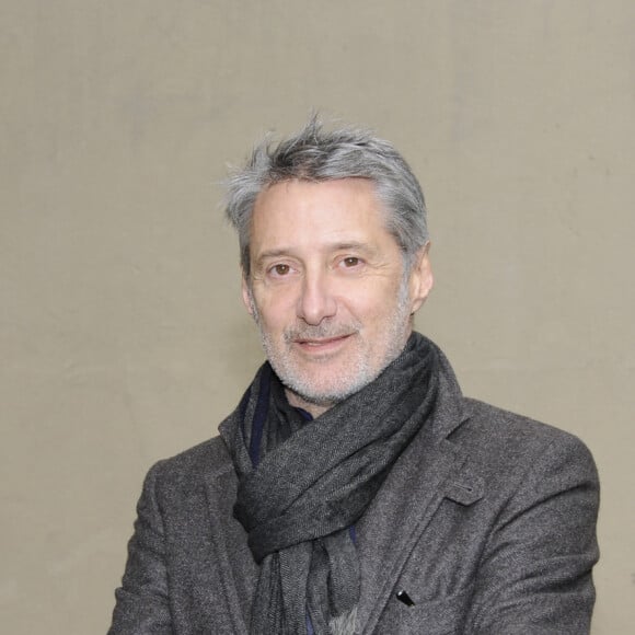 Antoine de Caunes - Conférence de presse "Solidays of Love" au Conseil régional d'Ile de France le 2 juin 2016 © Pierre Perusseau / Bestimage