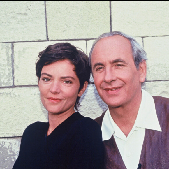 Patrice Laffont et Cendrine Dominguez sur l'émission "Fort Boyard" en 1994.