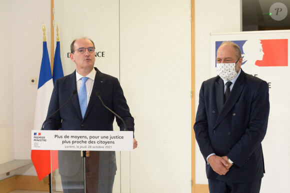 Le Premier ministre, Jean Castex et le ministre de la Justice, garde des Sceaux, Eric Dupond-Moretti en déplacement à Lorient, France, le 28 octobre 2021.