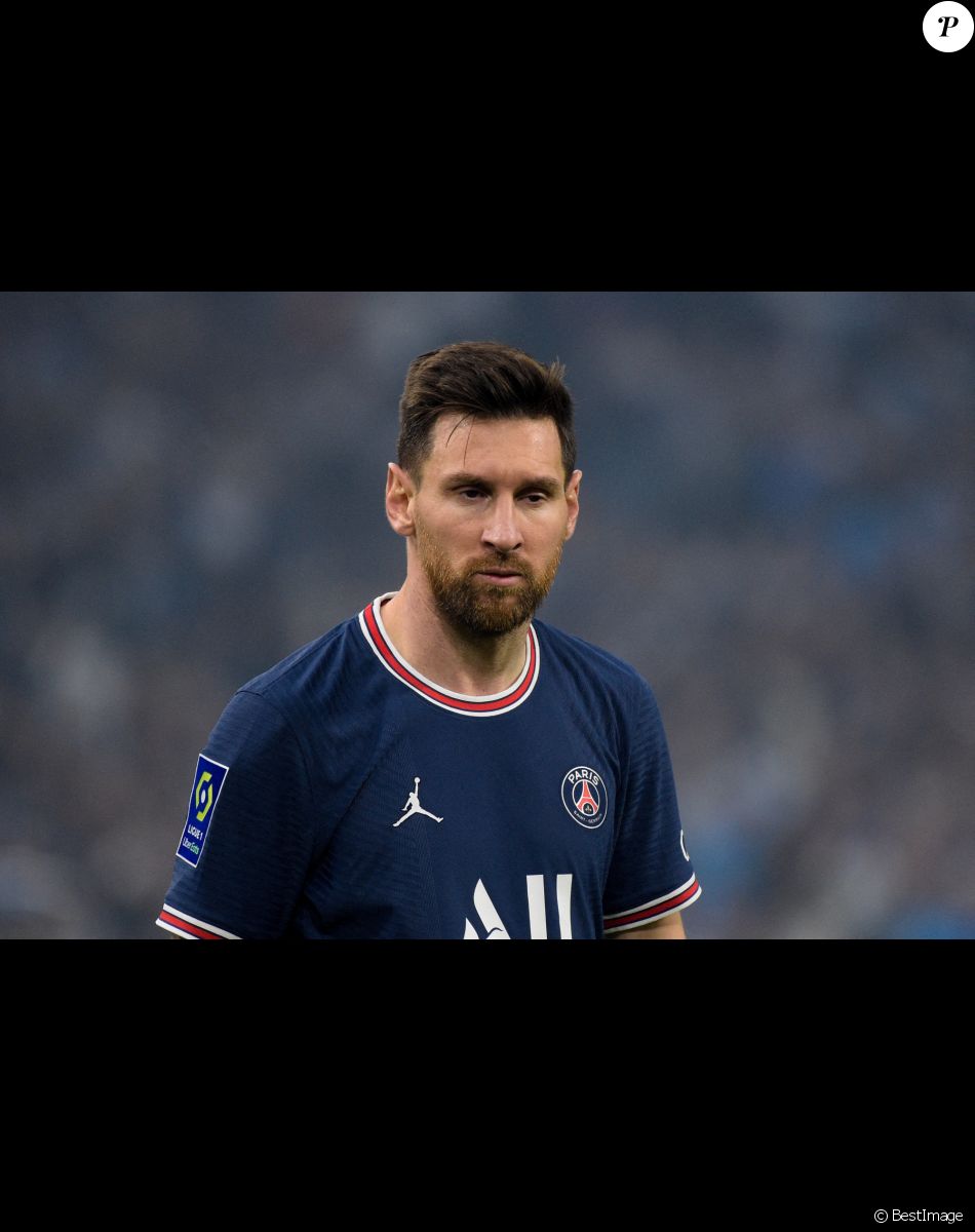 Attitude de Lionel Leo Messi ( 30 - PSG ) - Match Ligue 1 Uber Eats "OM - PSG (0-0)" au stade Orange Vélodrome à Marseille, le 24 octobre 2021.