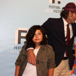 Romane Bohringer, Philippe Rebbot et leurs enfants Raoul et Rose - Projection des trois premiers épisodes de la fiction "L'amour flou" lors de la 23e édition du Festival de la Fiction TV de la Rochelle. Le 15 septembre 2021. © Jean-Marc Lhomer/Bestimage