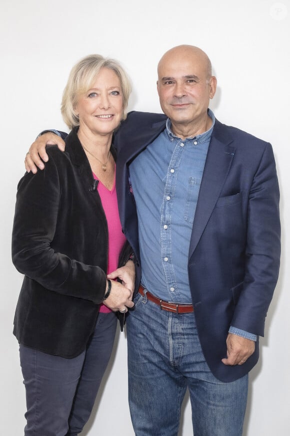 Exclusif - Sophie Cluzel et son mari Bruno Cluzel - Backstage de l'enregistrement de l'émission "On est en direct (OEED)", diffusée en direct le 6 novembre sur France 2 © Jack Tribeca / Bestimage