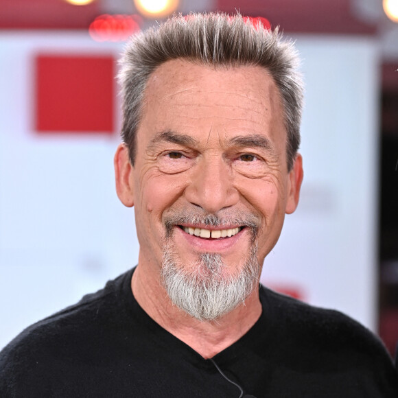 Exclusif - Florent Pagny - Enregistrement de l'émission "Vivement Dimanche" présentée par Michel Drucker et diffusée le 31 octobre sur France 2. Le 27 octobre 2021 © Guillaume Gaffiot / Bestimage 