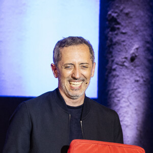 Exclusif - Gad Elmaleh - People assistent au spectacle de Gad Elmaleh le premier jour de l'ouverture du Festival de Ramatuelle le 31 juillet 2021. La soirée s'est ensuite terminée par un dîner dans un restaurant de la plage Tahiti. © Cyril Bruneau/Festival de Ramatuelle/Bestimage