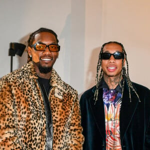 Carla Ginola et Nolwenn Leroy posent avec les rappeurs Offset et Tyga - Défilé de mode Lanvin lors de la la Fashion Week printemps/été 2022 à Paris. Le 3 octobre 2021. © Veeren Ramsamy-Christophe Clovis/Bestimage