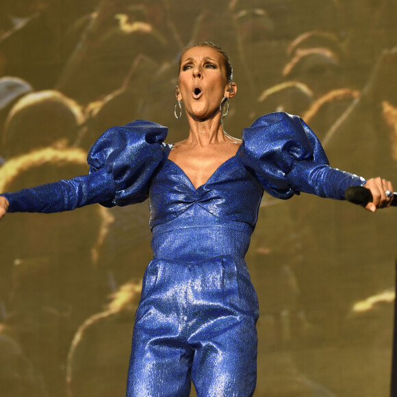 Céline Dion en concert à l'occasion du festival d'été Barclaycard British dans Hyde Park à Londres, le 5 juillet 2019. 