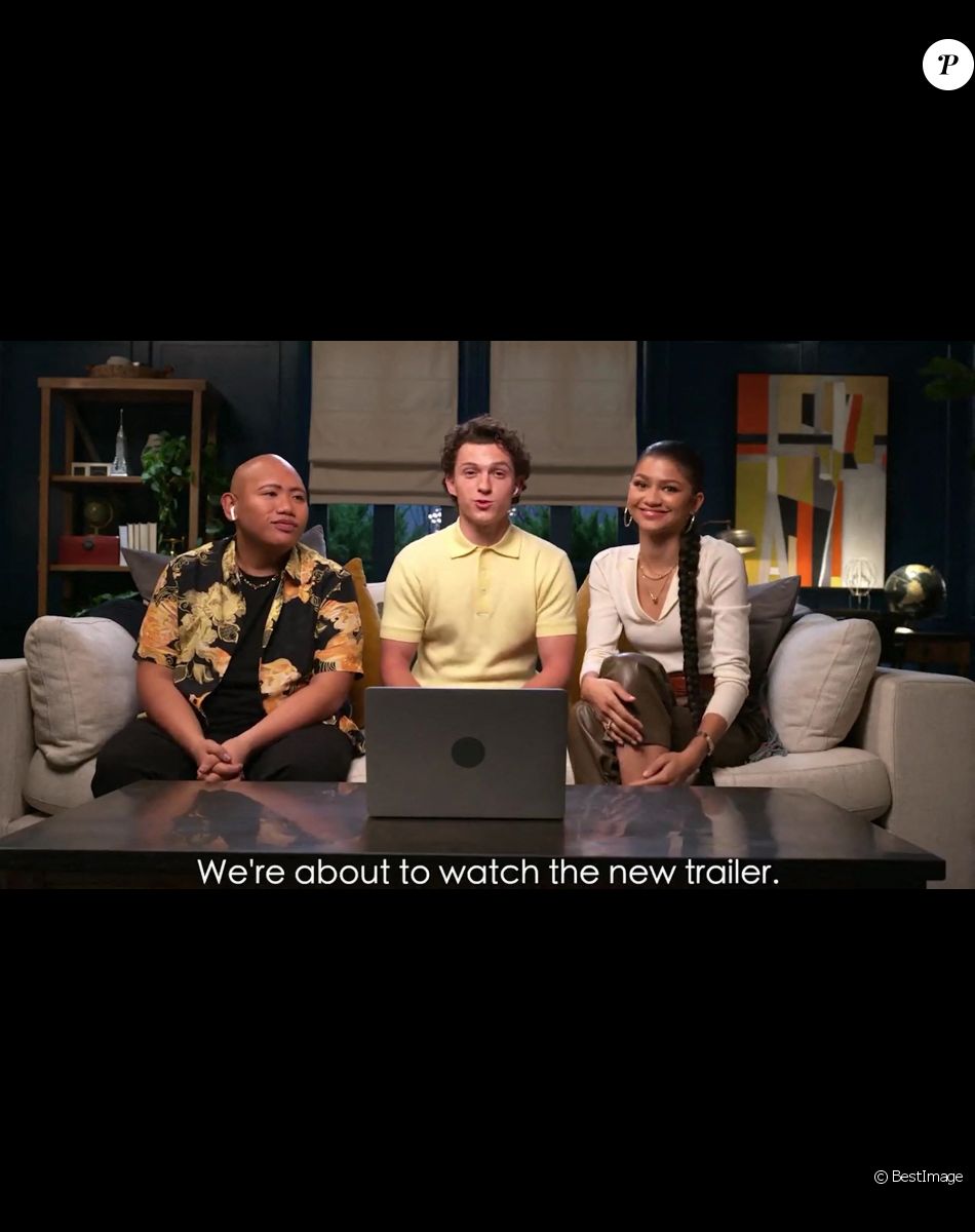 Tom Holland, Zendaya et Jacob Batalon regardent ensemble la bande-annonce de leur film "Spider-Man: No Way Home".