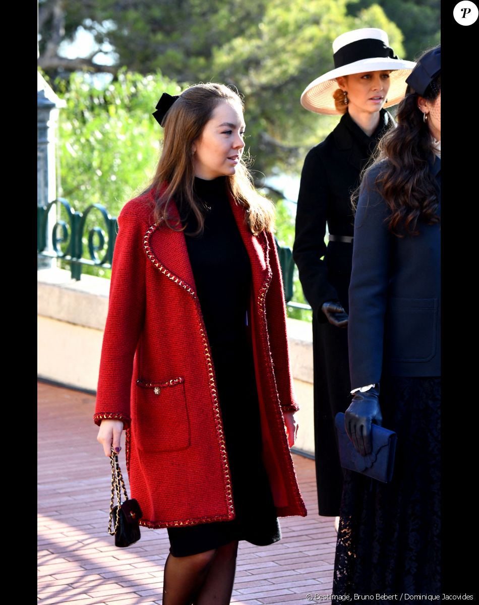 Alexandra de Hanovre, Beatrice Borromeo - Arrivées en la cathédrale de Monaco pour la messe d'action de grace avec Te Deum lors de la la fête nationale de Monaco le 19 novembre 2021. © Bruno Bebert / Dominique Jacovides / Bestimage