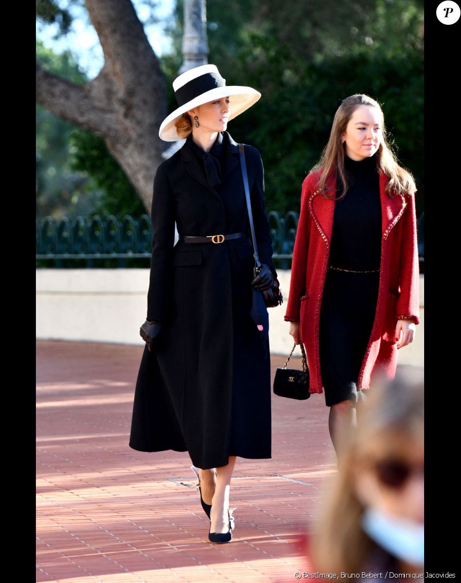 Beatrice Borromeo, Alexandra de Hanovre - Arrivées en la cathédrale de Monaco pour la messe d'action de grace avec Te Deum lors de la la fête nationale de Monaco le 19 novembre 2021. © Bruno Bebert / Dominique Jacovides / Bestimage