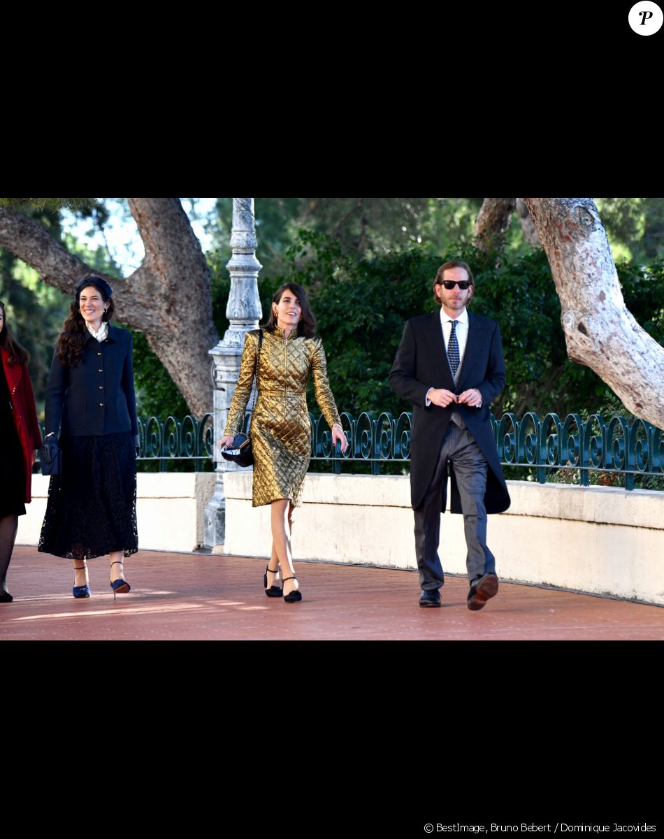 Tatiana Santo Domingo, Charlotte Casiraghi, Andrea Casiraghi - Arrivées en la cathédrale de Monaco pour la messe d'action de grace avec Te Deum lors de la la fête nationale de Monaco le 19 novembre 2021. © Bruno Bebert / Dominique Jacovides / Bestimage