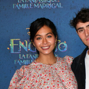Vaimalama Chaves (Miss France 2019) et son compagnon Nicolas Fleury - Avant-première du film "Encanto" de Disney au Grand Rex à Paris le 19 novembre 2021. © Veeren/Bestimage