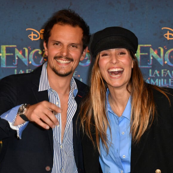 Juan Arbelaez et sa femme Laury Thilleman - Avant-première du film "Encanto" de Disney au Grand Rex à Paris. © Veeren/Bestimage