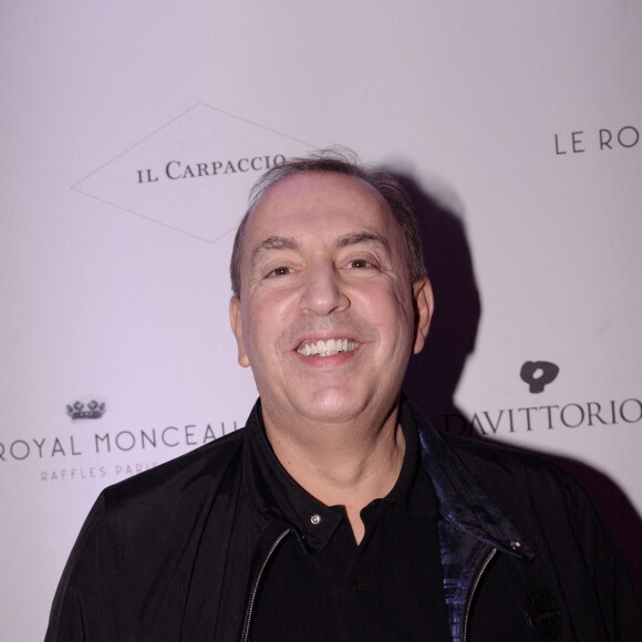 Jean-Marc Morandini - Inauguration du restaurant italien gastronomique "Il Carpaccio" au Royal Monceau à Paris le 6 octobre 2021. © Rachid Bellak/Bestimage 