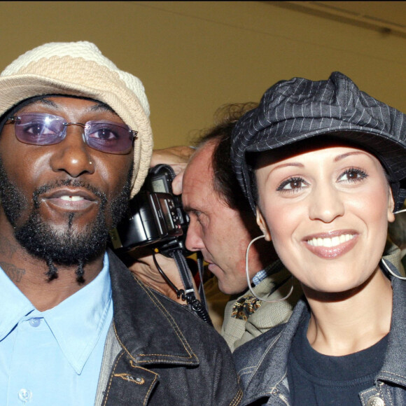 Robert Suber et Lââm à la générale du spectacle Les demoiselles de Rochefort, au Palais des Congrès à Paris, en 2003.