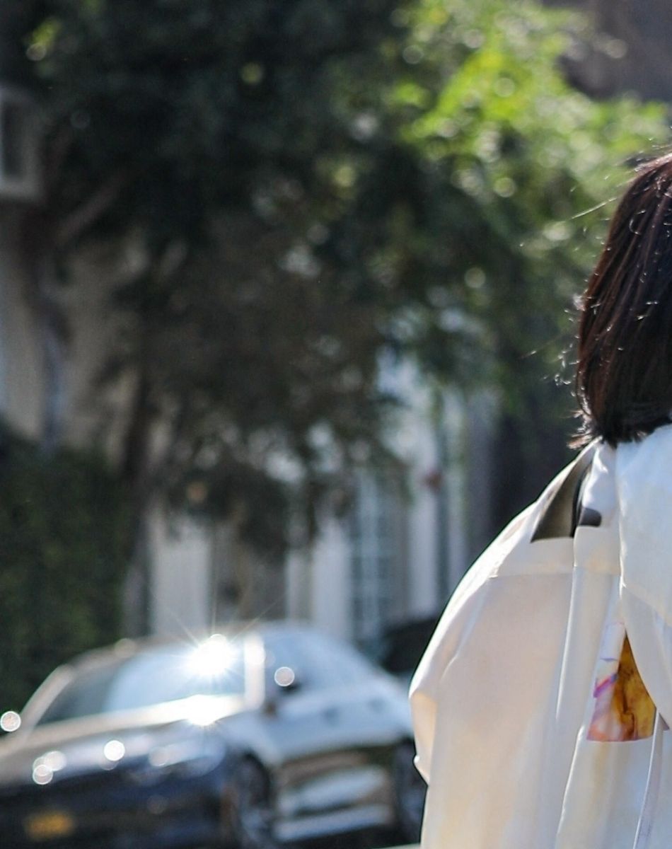 Exclusif - Jessie J à la sortie d'un salon de coiffure à Los Angeles, le 30 septembre 2021.