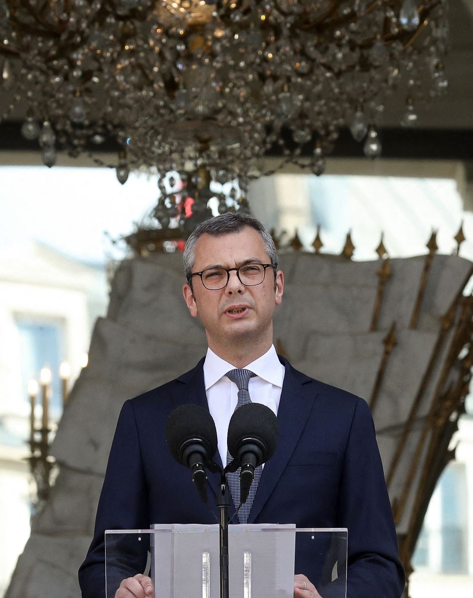 Remaniement ministériel, le secrétaire général de l'Elysée, Alexis Kohler annonce le nouveau gouvernement au Palais de l'Elysée à Paris, France, 6 juillet 2020. © Stéphane Lemouton / Bestimage