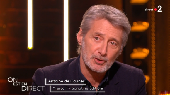 Antoine de Caunes se confie sur sa dépression qui a duré deux ans, suite à l'arrêt du "Grand Journal", dans "On est en direct", sur France 2.