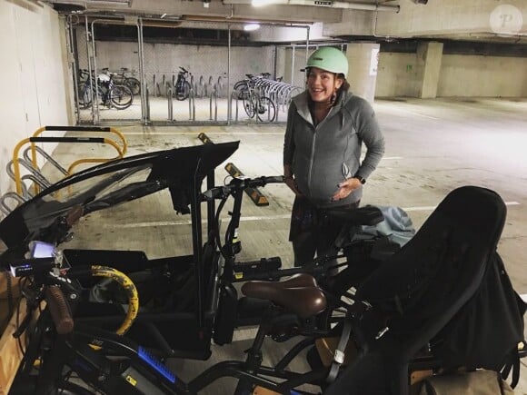 Fan de vélo en toute circonstance - Photo du compte Instagram de Julie Anne Genter