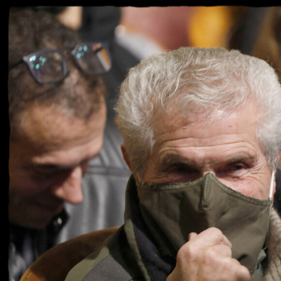 Exclusif - Claude Lelouch - Soirée "L'année de la déprime (et même un peu plus...)" aux Folies Bergère à Paris. Le 29 novembre 2021. © Alain Guizard / Bestimage