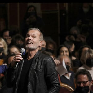 Exclusif - Laurent Baffie - Soirée "L'année de la déprime (et même un peu plus...)" aux Folies Bergère à Paris. Le 29 novembre 2021. © Alain Guizard / Bestimage