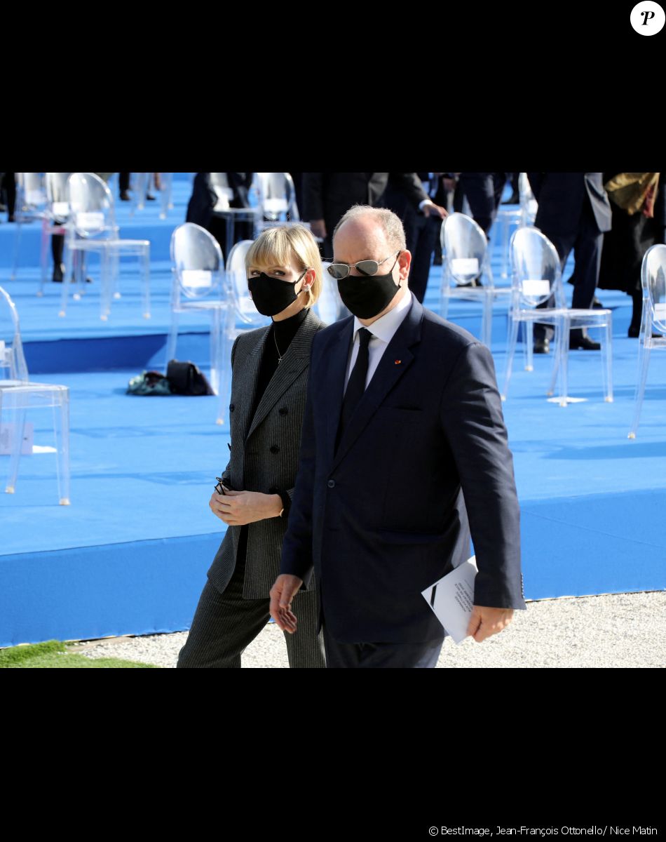 La princesse Charlène de Monaco, le prince Albert II - Cérémonie d'hommage national aux victimes de l'attentat terroriste du 29 octobre 2020 au sommet de la Colline du Château à Nice le 7 novembre 2020. Un terroriste islamiste est entré dans la basilique Notre Dame de l'Assomption à Nice et a fait trois victimes avec un couteau avant d'être neutralisé par la police municipale. © Jean-François Ottonello/ Nice Matin / Bestimage