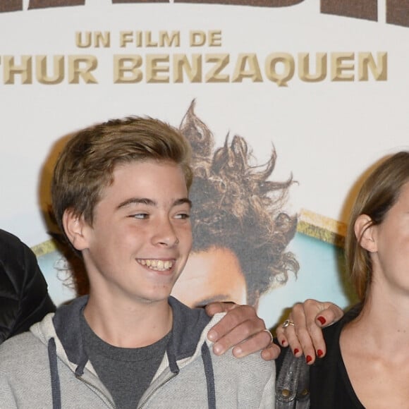 Olivier Baroux, sa fille Enya, sa femme Coralie et leur fils Boris - Avant-première du film "Les Nouvelles Aventures d'Aladin" au Grand Rex à Paris, le 6 octobre 2015.