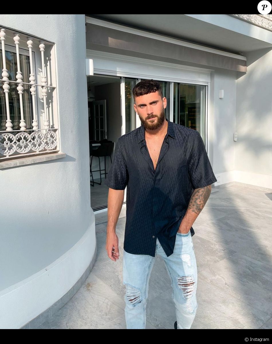 Illan accusé de viol par Alix : le candidat de télé-réalité s'est effondré en larmes dans sa story Instagram le 4 décembre 2021.