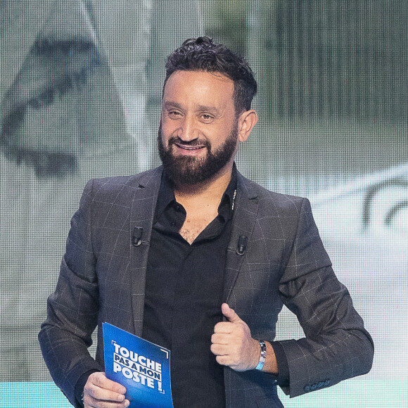 Exclusif - Cyril Hanouna sur le plateau de l'émission TPMP (Touche Pas à Mon Poste) présentée par C.Hanouna sur C8, à Paris, France, le 10 novembre 2021. © Jack Tribeca/Bestimage