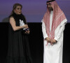 Catherine Deneuve reçoit un prix pour l'ensemble de son oeuvre à la soirée d'ouverture de la première édition du Red Sea International Film Festival (Festival International du Film de la Mer Rouge) à Djeddah, en Arabie Saoudite. Le 6 décembre 2021.