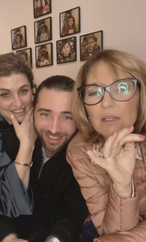 Amandine Pellissard (Familles nombreuses) a fait un live avec sa mère et son frère - Instagram