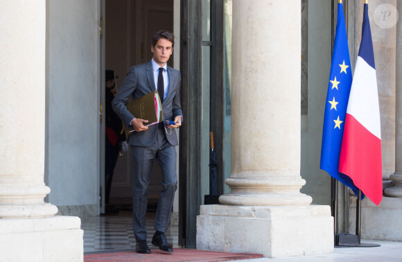 Gabriel Attal - Sorties du Conseil des ministres du mercredi 25 août 2021 au palais de l'Elysée à Paris