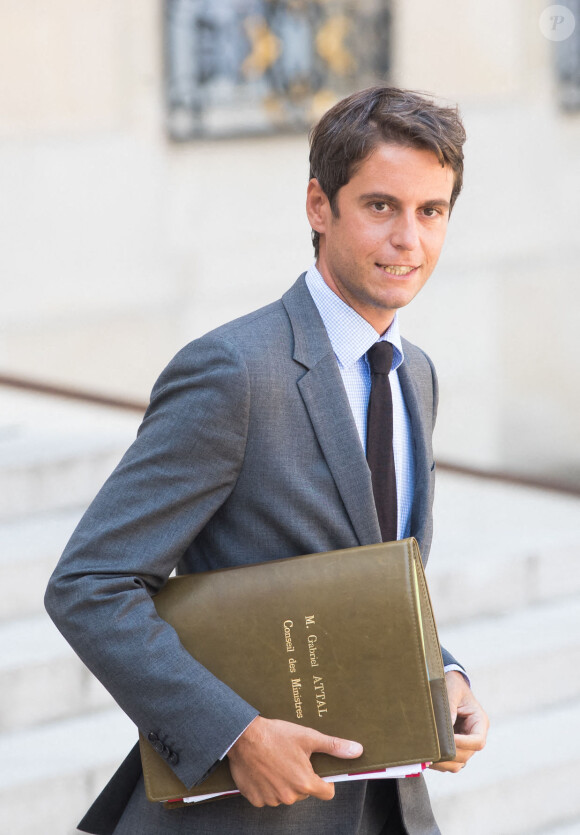 Gabriel Attal - Sorties du Conseil des ministres du mercredi 25 août 2021 au palais de l'Elysée à Paris