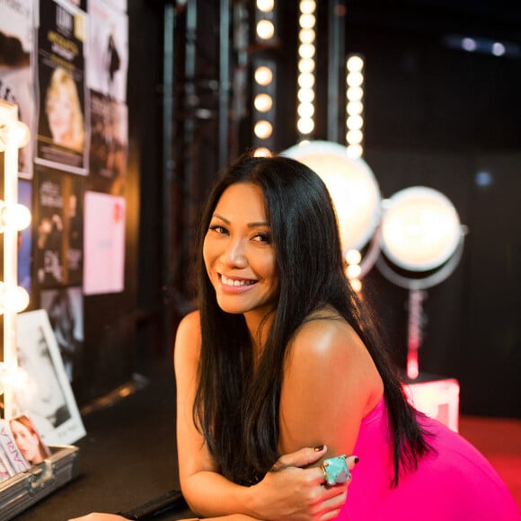 Exclusif - Anggun - Backstage de l'enregistrement de l'émission "300 Choeurs chantent Les plus beaux duos" à Paris, qui sera diffusée le 8 janvier 2021 sur France 3. © Tiziano Da Silva / Bestimage 