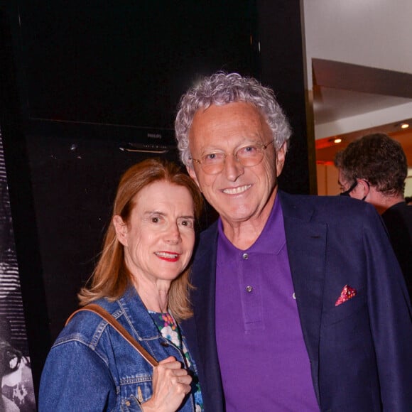 Exclusif - Nelson Monfort et sa femme Dominique lors de la première du spectacle Lost in Buenos Aires à l'Européen à Paris le 28 juin 2021. © Rachid Bellak / Bestimage