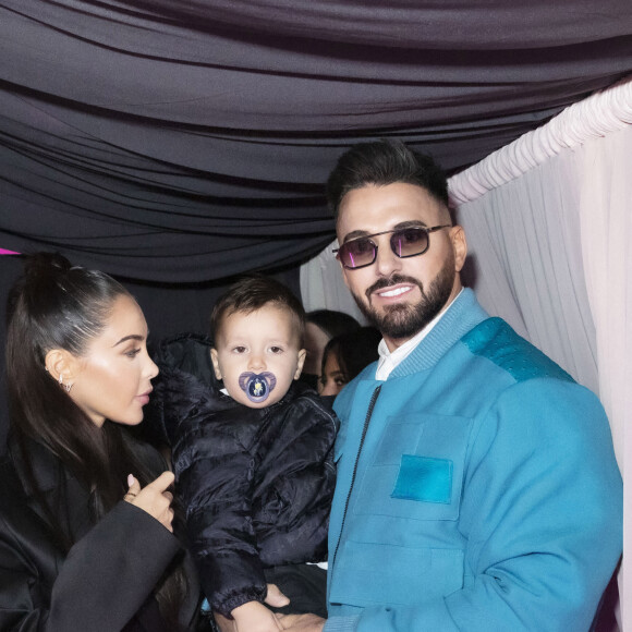 Exclusif - Nabilla Benattia, son mari Thomas Vergara et leur fils Milann - Nabilla Benattia, son mari Thomas Vergara et leur fils Milann posent lors de l'avant première du documentaire "Nabilla sans filtre" (Amazon Prime Vidéo) à Paris le 22 Novembre 2021. © Jack Tribeca / Bestimage 