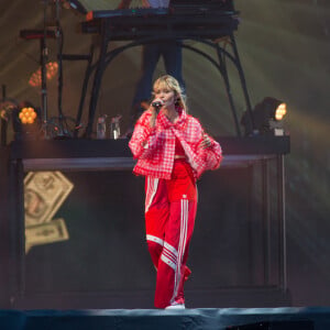 Angèle en concert au Main Square Festival à Arras en France, le 4 juillet 2019.